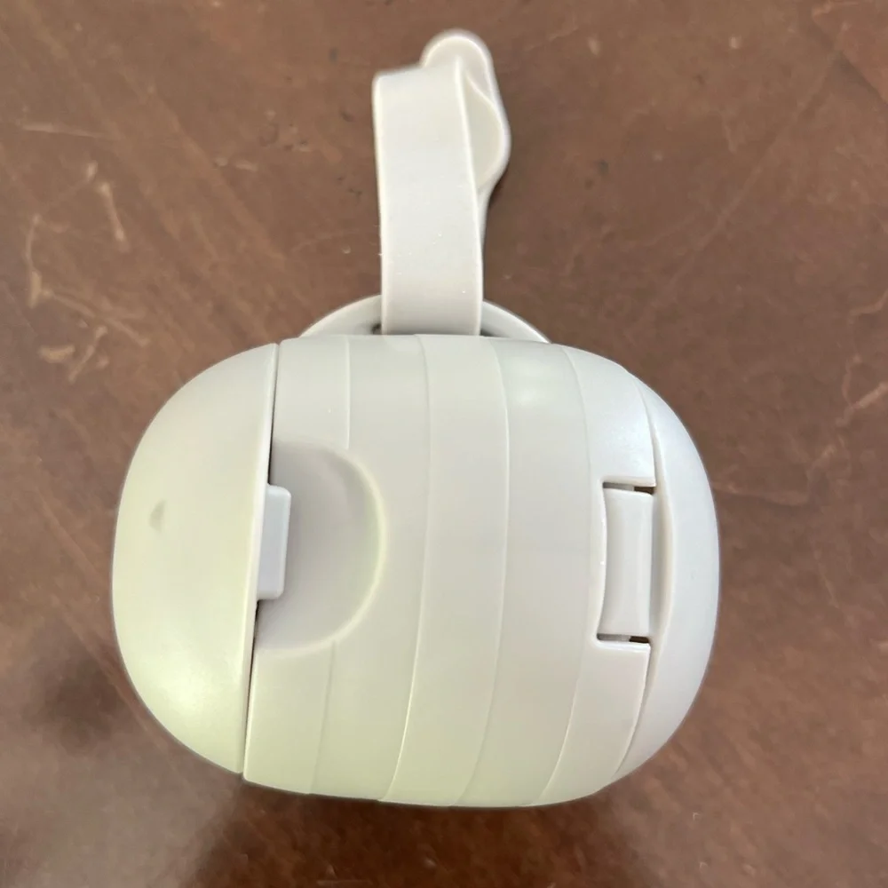 Baby infant ubbi pacifier travel holder